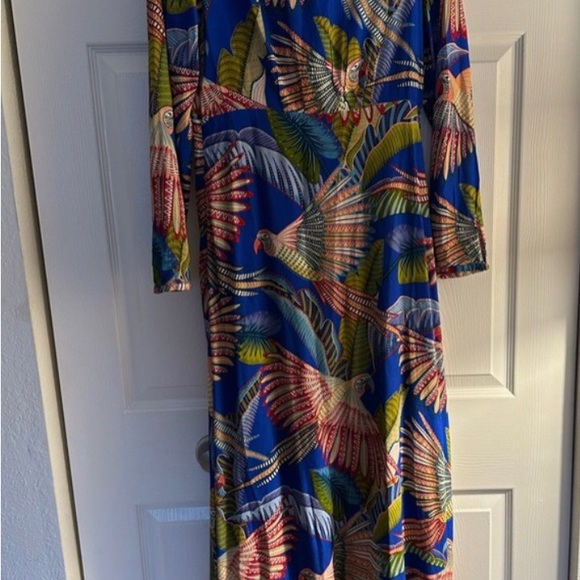 Farm Rio macaw dress new with tags size medium - Picture 8 of 12